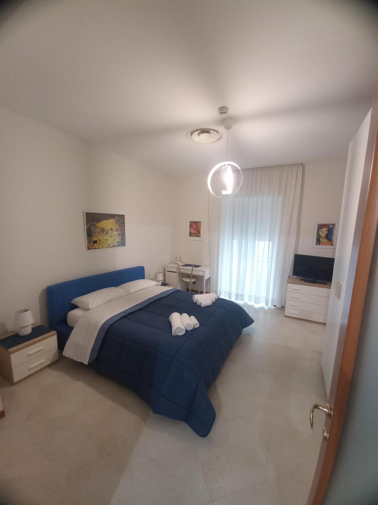 Appartamenti Le Gemme Napoli Bagian luar foto