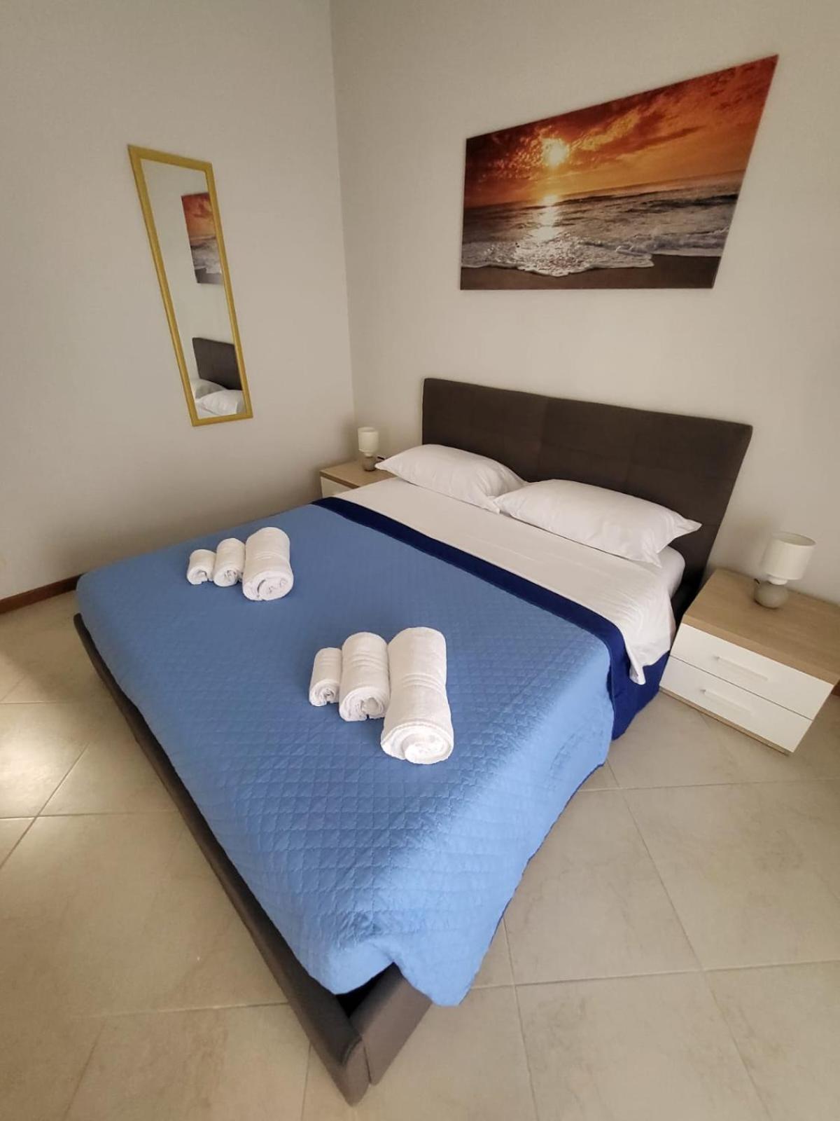 Appartamenti Le Gemme Napoli Bagian luar foto