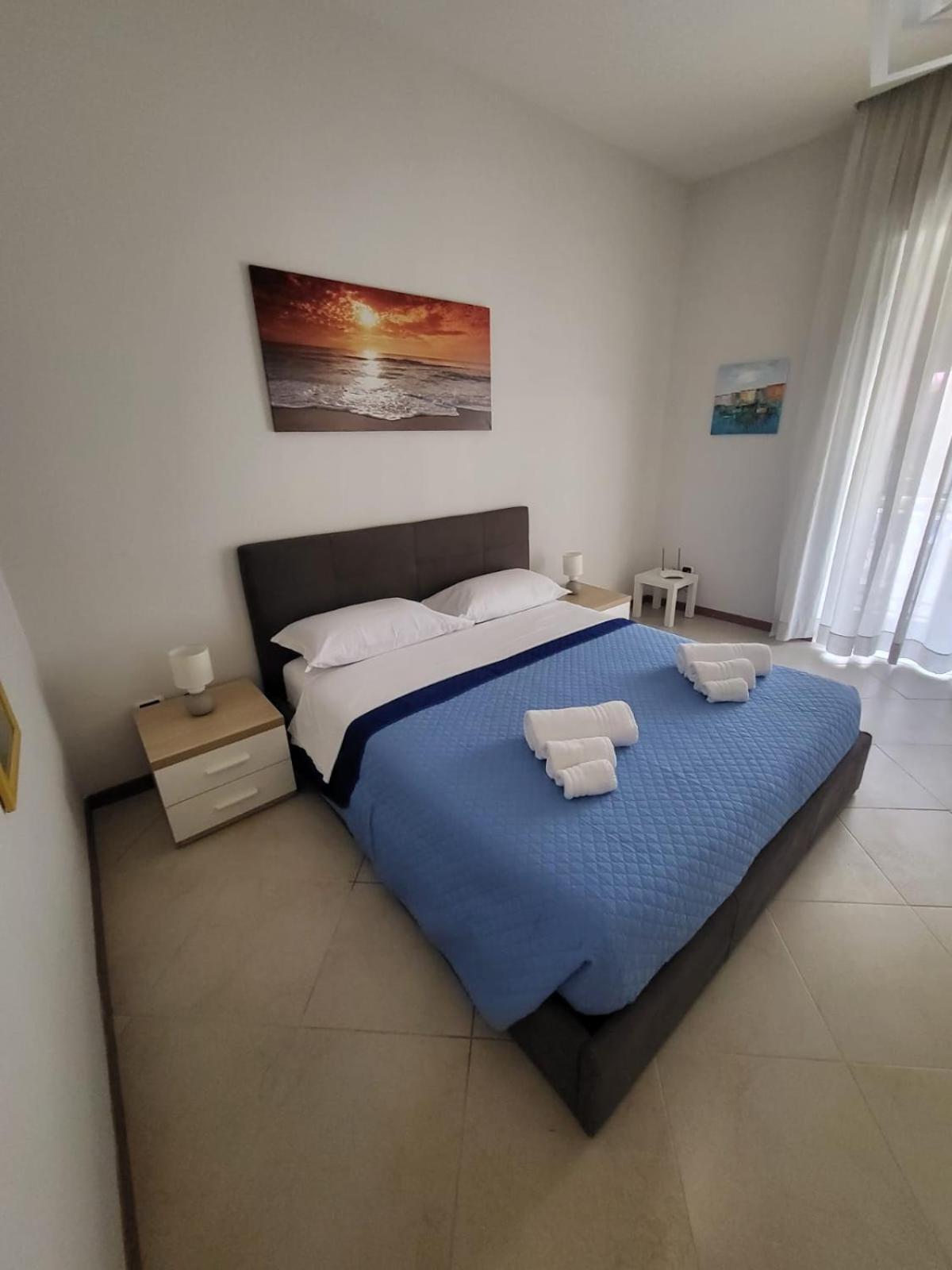 Appartamenti Le Gemme Napoli Bagian luar foto